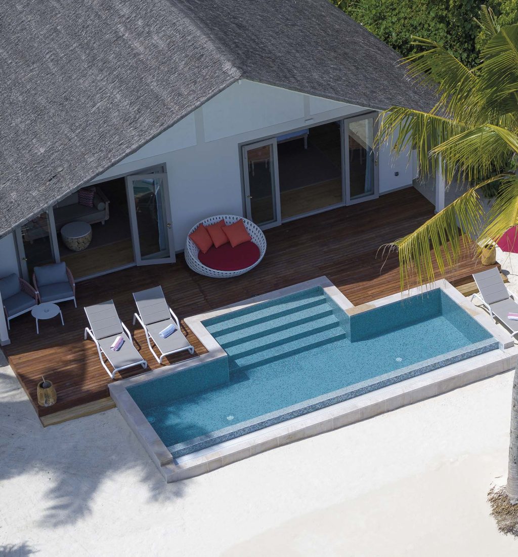 Cora Cora, Maldiverne