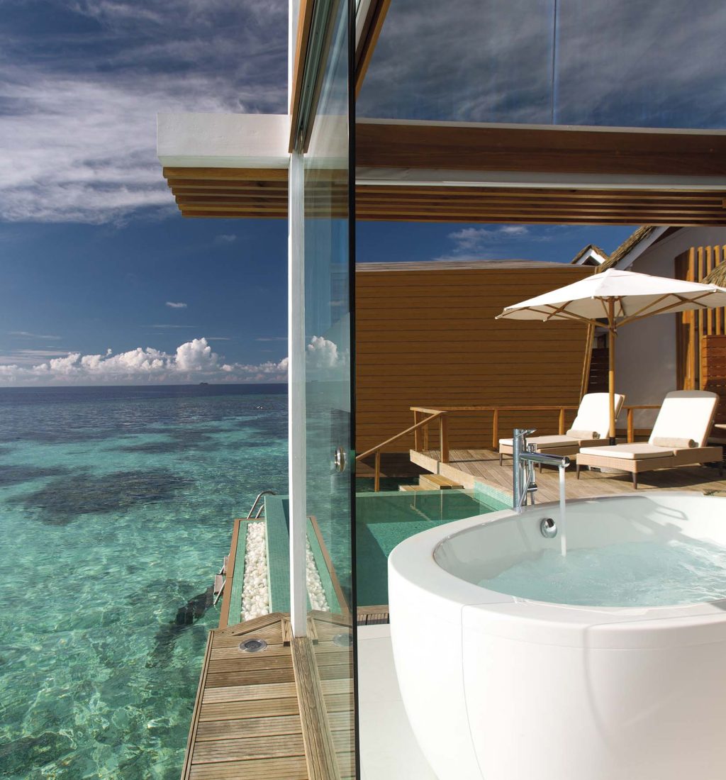 Ocean-Pool-Villa-water-villa-solsenge