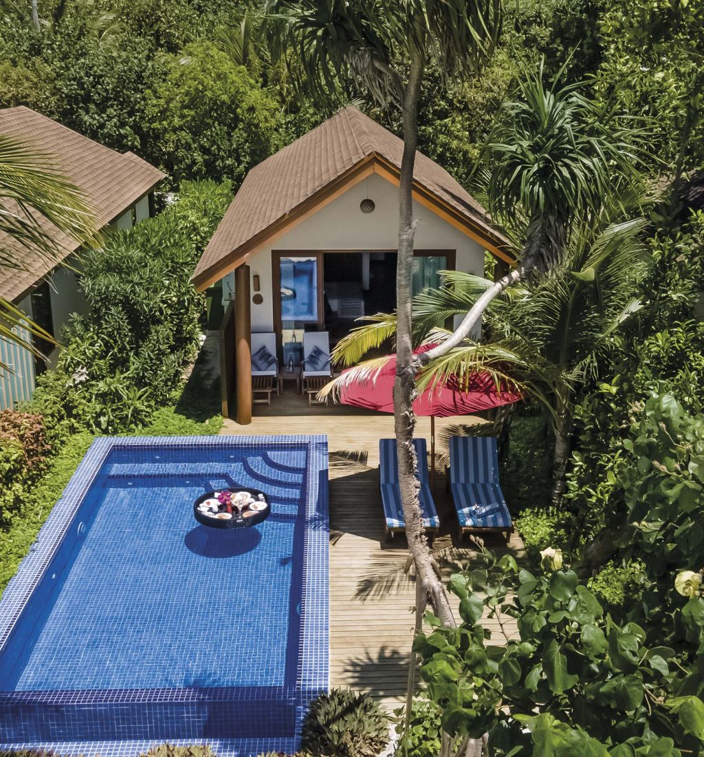 Pool-strandvilla-dronepool-Deluxe-Beach-Pool-Villa-Reethi-Faru