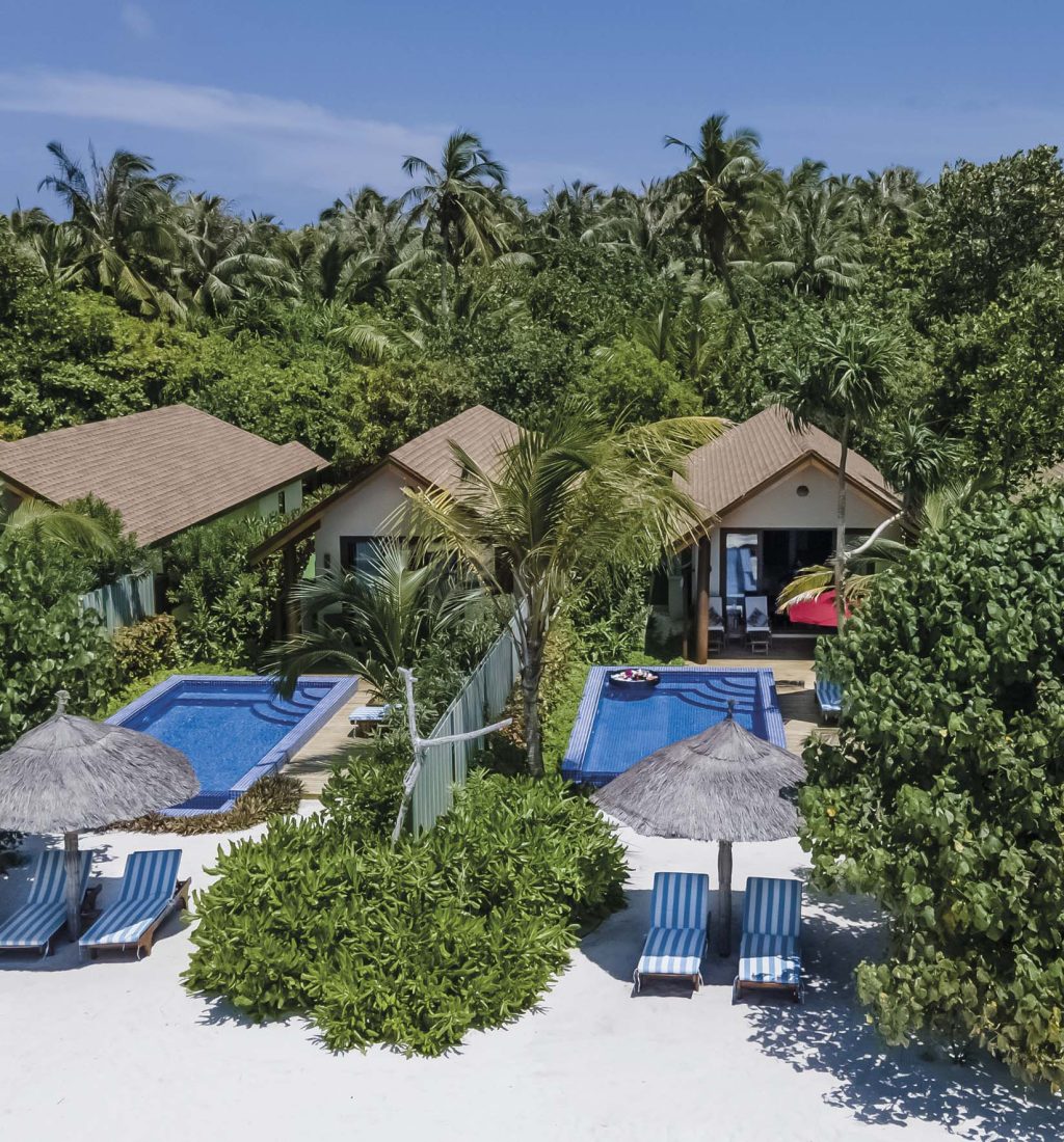 Pool-strandvilla-forfra-Deluxe-Beach-Pool-Villa-Reethi-Faru
