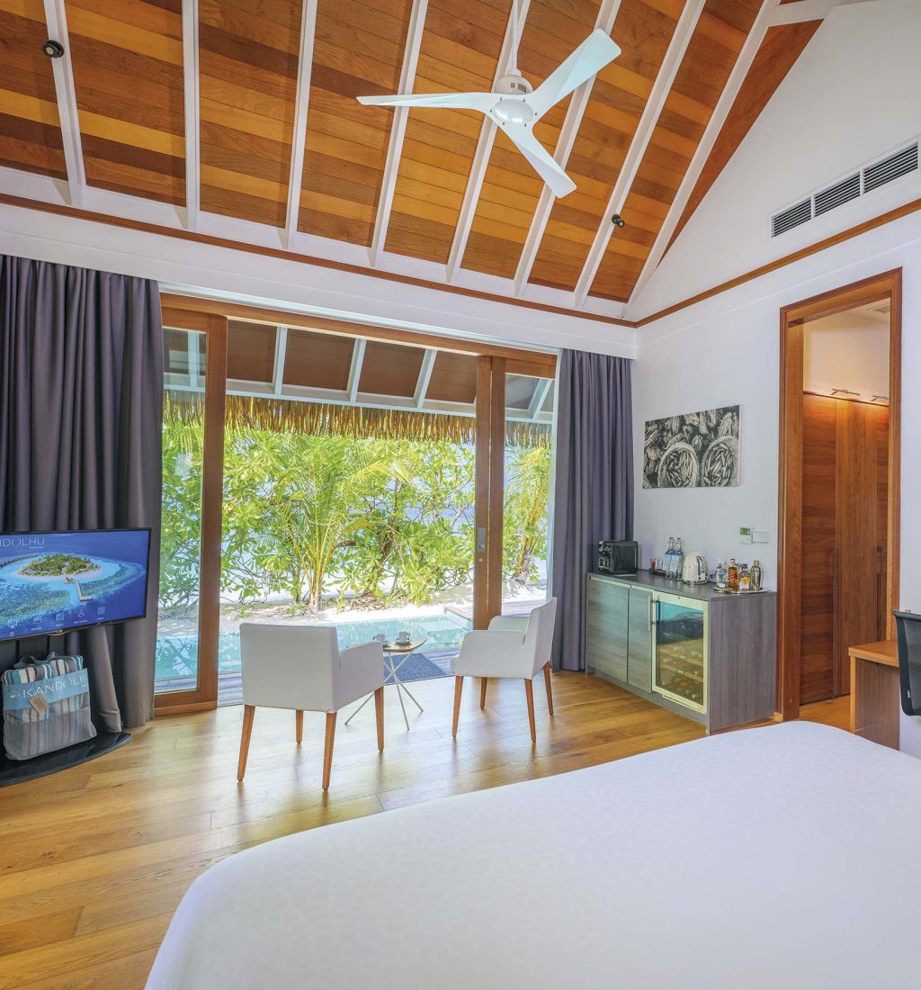 Pool-villa-kandolhu-seng-udsigt