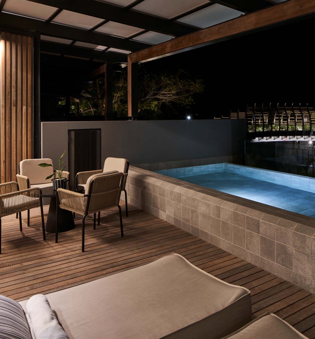 LUX* Pool Residence
