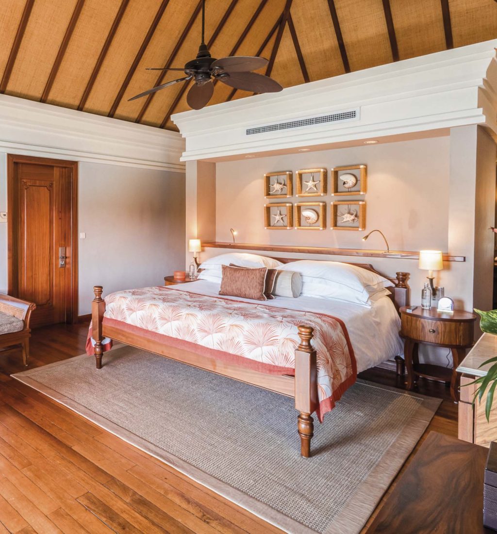 junior-suite-beachfront-constance-prince-maurice