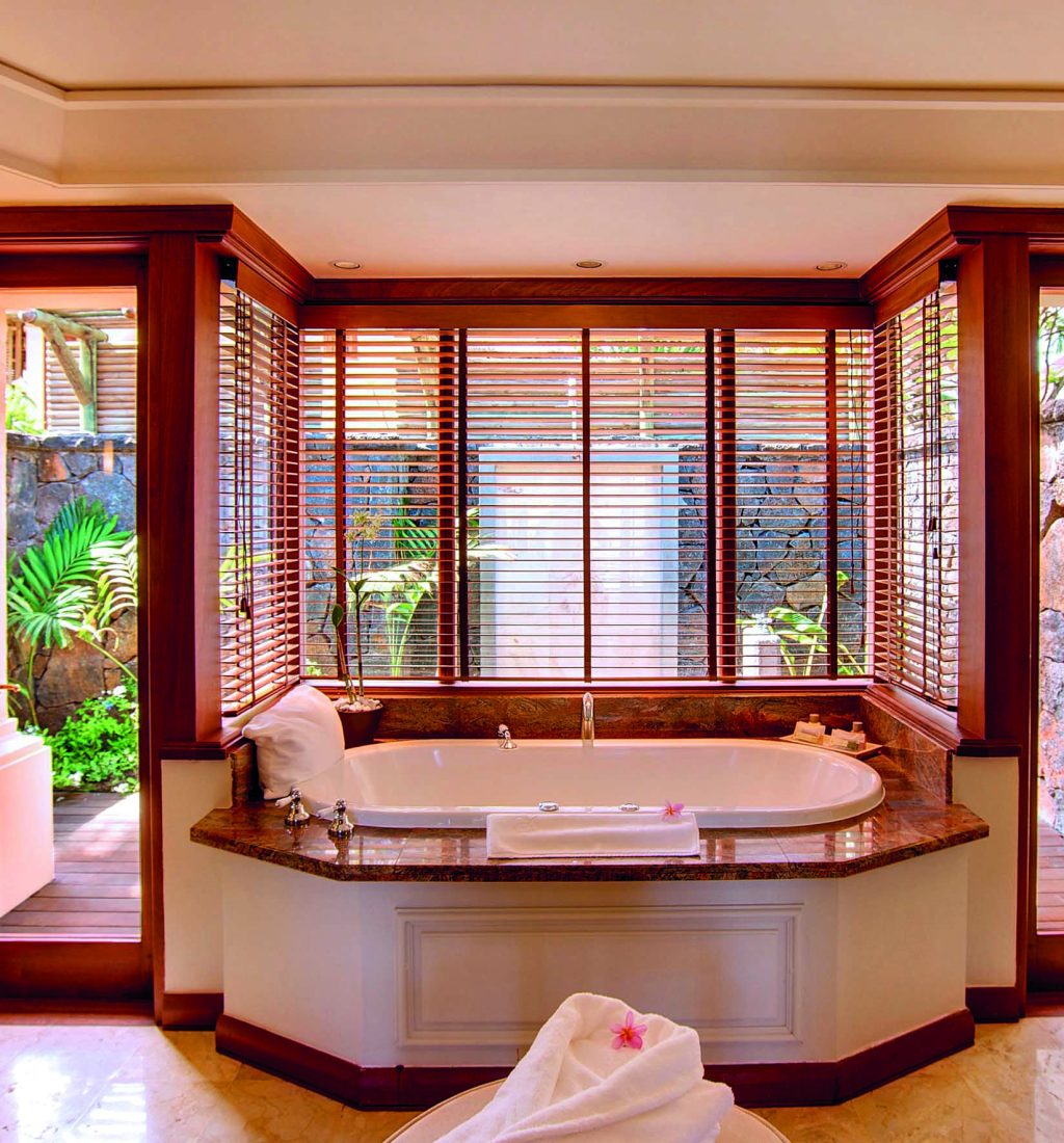 Beach Villa with Pool